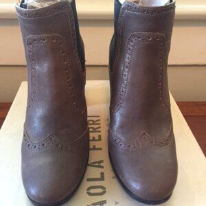 ANTHROPOLOGIE ANKLE BOOTIES BY PAULA FERRI SIZE 37 MADE IN ITALY